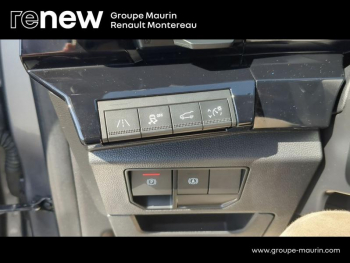 Photo 21 du bon plan RENAULT Espace 1.2 E-Tech full hybrid 200ch esprit Alpine 7 places occasion à 38900 €