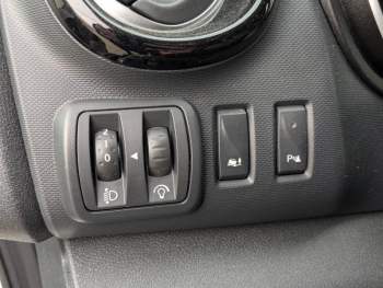 Photo 15 du bon plan RENAULT Trafic Fg VUL L1H1 1000 2.0 dCi 145ch Energy Grand Confort EDC E6 occasion à 19390 €