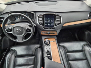 Photo 4 du bon plan VOLVO XC90 T8 Twin Engine 303 + 87ch Inscription Luxe Geartronic 7 places occasion à 40990 €