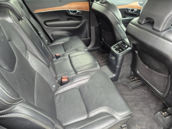 Photo 14 du bon plan VOLVO XC90 T8 Twin Engine 303 + 87ch Inscription Luxe Geartronic 7 places occasion à 40990 €