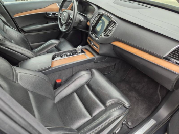 Photo 15 du bon plan VOLVO XC90 T8 Twin Engine 303 + 87ch Inscription Luxe Geartronic 7 places occasion à 40990 €