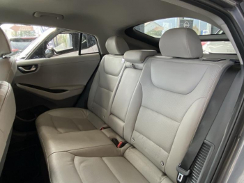 Photo 7 du bon plan HYUNDAI Ioniq Plug-in 141ch Executive occasion à 19490 €