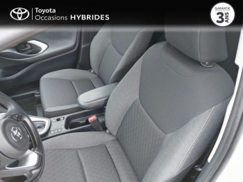 Photo 2 du bon plan TOYOTA Yaris 116h Design 5p MY22 occasion à 20490 €