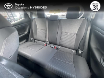 Photo 7 du bon plan TOYOTA Yaris 116h Dynamic Business 5p + Programme Beyond Zero Academy MY22 occasion à 19490 €