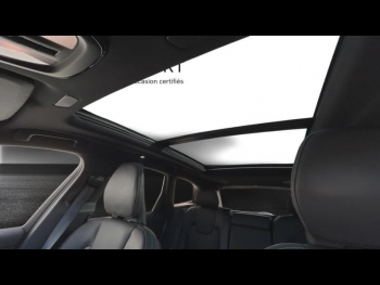 Photo 29 du bon plan VOLVO XC60 T6 Hybride Rechargeable 350ch Black Edition Geartronic 8 AWD occasion à 73800 €