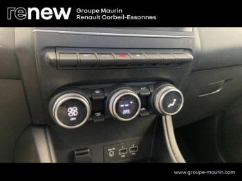 Photo 13 du bon plan RENAULT Captur 1.3 TCe 140ch FAP Zen EDC -21 occasion à 17880 €