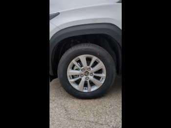 Photo 11 du bon plan TOYOTA Yaris Cross 116h Dynamic Business + Programme Toyota Experience MC24 occasion à 25950 €