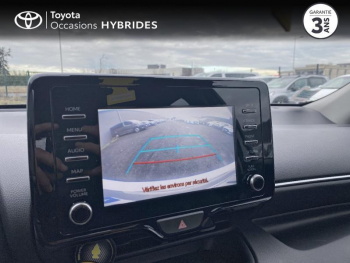 Photo 8 du bon plan TOYOTA Yaris 116h Dynamic Business 5p + Programme Beyond Zero Academy MY22 occasion à 19490 €