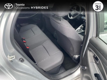 Photo 15 du bon plan TOYOTA Yaris 116h Dynamic Business 5p + Programme Beyond Zero Academy MY22 occasion à 19990 €