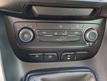 Photo 8 du bon plan FORD Transit Connect VUL L1 1.5 EcoBlue 100ch Trend Business occasion à 19790 €
