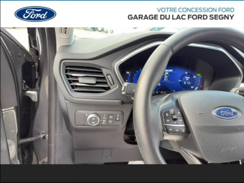 Photo 10 du bon plan FORD Kuga 2.5 Duratec 190ch FHEV Titanium BVA i-AWD occasion à 34990 €
