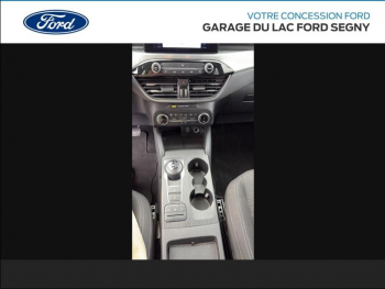 Photo 20 du bon plan FORD Kuga 2.5 Duratec 190ch FHEV Titanium BVA i-AWD occasion à 34990 €