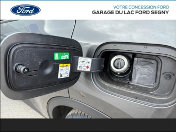 Photo 23 du bon plan FORD Kuga 2.5 Duratec 190ch FHEV Titanium BVA i-AWD occasion à 34990 €