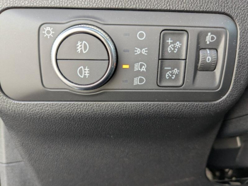 Photo 10 du bon plan FORD Kuga 2.5 Duratec 190ch FHEV E85 ST-Line Business Powershift occasion à 32500 €