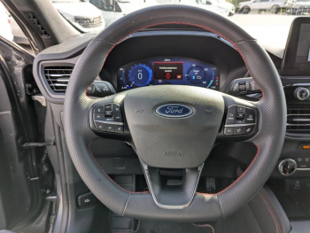 Photo 12 du bon plan FORD Kuga 2.5 Duratec 190ch FHEV E85 ST-Line Business Powershift occasion à 32500 €