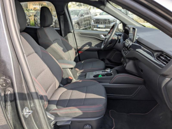 Photo 18 du bon plan FORD Kuga 2.5 Duratec 190ch FHEV E85 ST-Line Business Powershift occasion à 32500 €