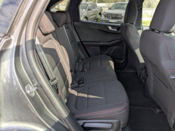 Photo 19 du bon plan FORD Kuga 2.5 Duratec 190ch FHEV E85 ST-Line Business Powershift occasion à 32500 €