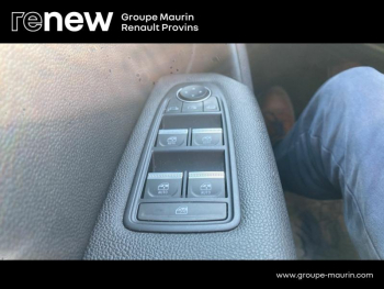 Photo 19 du bon plan RENAULT Captur 1.6 E-Tech hybride 145ch Intens -21 occasion à 20990 €