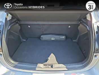 Photo 10 du bon plan TOYOTA Yaris 116h Design 5p MC24 occasion à 21990 €
