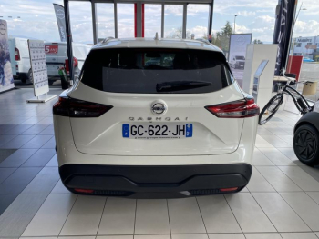 Photo 4 du bon plan NISSAN Qashqai 1.3 Mild Hybrid 158ch Tekna Xtronic occasion à 26900 €