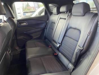 Photo 13 du bon plan NISSAN Qashqai 1.3 Mild Hybrid 158ch Tekna Xtronic occasion à 26900 €