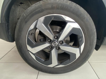 Photo 18 du bon plan NISSAN Qashqai 1.3 Mild Hybrid 158ch Tekna Xtronic occasion à 26900 €