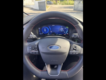 Photo 11 du bon plan FORD Kuga 2.5 Duratec 225ch PHEV ST-Line X BVA occasion à 27850 €