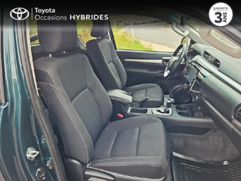 Photo 6 du bon plan TOYOTA Hilux VUL 2.8 D-4D X-Tra Cabine LÃ©gende 4WD BVA RC21 occasion à 41990 €
