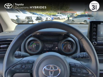 Photo 13 du bon plan TOYOTA Yaris 116h Design 5p MY22 occasion à 20490 €