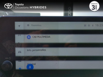 Photo 20 du bon plan TOYOTA RAV4 2.5 Hybride 222ch Dynamic AWD-i MY23 occasion à 38490 €