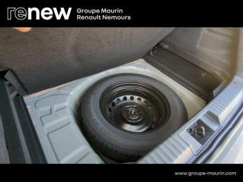 Photo 14 du bon plan RENAULT Captur 1.3 TCe 130ch FAP Intens EDC occasion à 17900 €