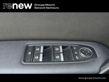 Photo 21 du bon plan RENAULT Captur 1.3 TCe 130ch FAP Intens EDC occasion à 17900 €