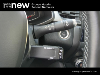 Photo 26 du bon plan RENAULT Captur 1.3 TCe 130ch FAP Intens EDC occasion à 17900 €