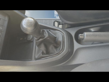 Photo 15 du bon plan VOLKSWAGEN Caddy Van VUL 2.0 TDI 102ch Business Line occasion à 13990 €