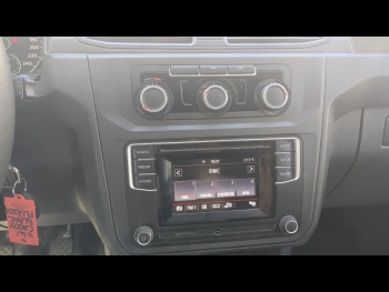 Photo 16 du bon plan VOLKSWAGEN Caddy Van VUL 2.0 TDI 102ch Business Line occasion à 13990 €