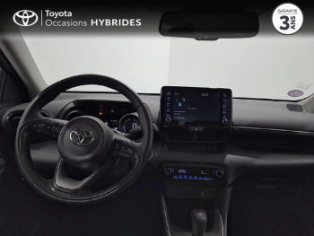 Photo 15 du bon plan TOYOTA Yaris 116h Design 5p MY22 occasion à 17990 €