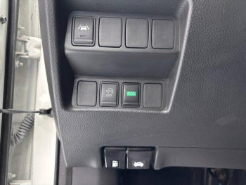 Photo 12 du bon plan NISSAN Qashqai 1.5 dCi 115ch Tekna+ DCT 2019 occasion à 16190 €