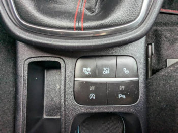 Photo 11 du bon plan FORD Puma 1.0 Flexifuel 125ch S&S mHEV ST-Line occasion à 22890 €