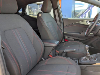 Photo 15 du bon plan FORD Puma 1.0 EcoBoost Hybrid 125ch ST Line S&S occasion à 23900 €