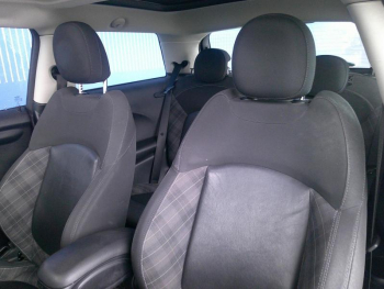 Photo 16 du bon plan MINI Mini One D 95ch Blackfriars 99g occasion à 15591 €
