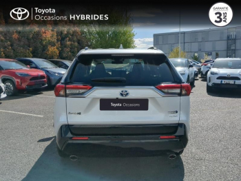 Photo 4 du bon plan TOYOTA RAV4 2.5 Hybride Rechargeable 306ch Design AWD-i MY23 occasion à 45990 €