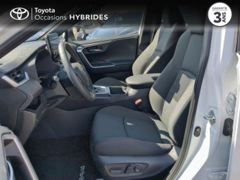Photo 11 du bon plan TOYOTA RAV4 2.5 Hybride Rechargeable 306ch Design AWD-i MY23 occasion à 45990 €