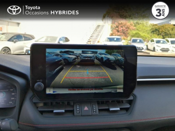 Photo 17 du bon plan TOYOTA RAV4 2.5 Hybride Rechargeable 306ch Design AWD-i MY23 occasion à 45990 €
