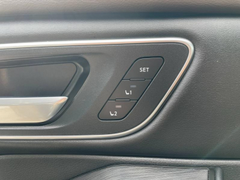 Photo 16 du bon plan NISSAN X-Trail e-4orce 213ch Tekna 7 places occasion à 36490 €