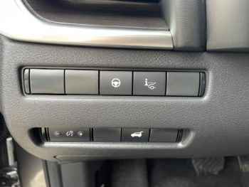 Photo 19 du bon plan NISSAN X-Trail e-4orce 213ch Tekna 7 places occasion à 36490 €