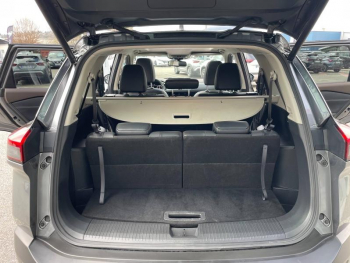 Photo 27 du bon plan NISSAN X-Trail e-4orce 213ch Tekna 7 places occasion à 36490 €