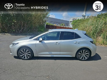 Photo 3 du bon plan TOYOTA Corolla 122h Design MY22 occasion à 21990 €