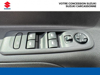 Photo 13 du bon plan OPEL Combo Life L1H1 1.2 130ch Elegance BVA8 occasion à 19490 €