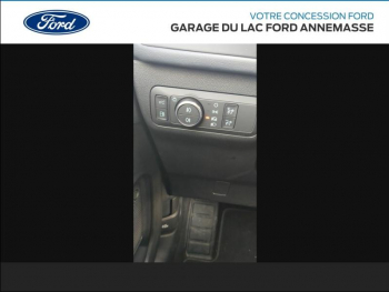 Photo 14 du bon plan FORD Kuga 2.5 Duratec 225ch PHEV Vignale BVA occasion à 31900 €