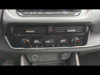 Photo 16 du bon plan NISSAN Qashqai 1.3 Mild Hybrid 158ch Acenta Xtronic occasion à 22990 €